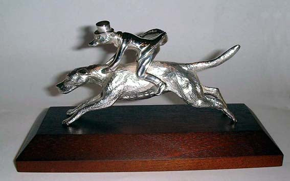 Fox. Fox riding Hound Car Bonnet Mascot Hood Ornament