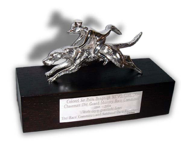 Fox. Fox riding Hound Car Bonnet Mascot Hood Ornament