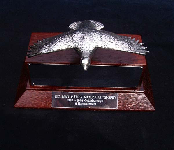 Grouse, flying, small Car Bonnet Mascot Hood Ornament