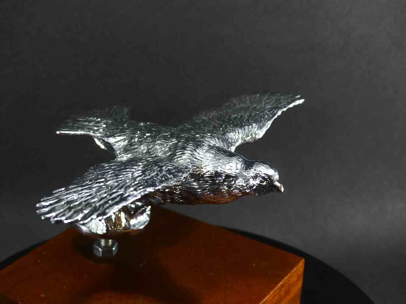 Grouse, flying, large Car Bonnet Mascot Hood Ornament