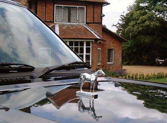 Ascot, Standing English Thoroughbred Racehorse, small Car Bonnet Mascot Hood Ornament