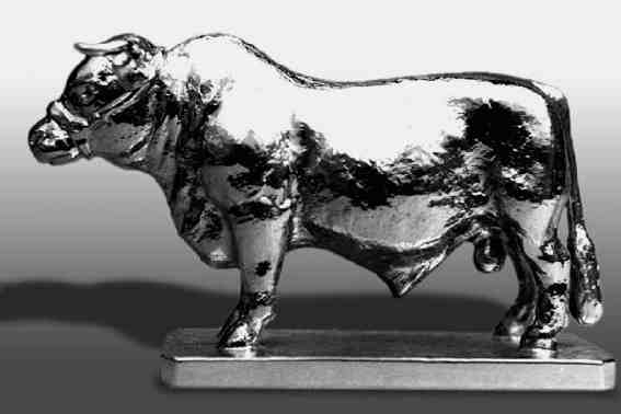 Santa Gertrudis Bull Car Bonnet Mascot Hood Ornament