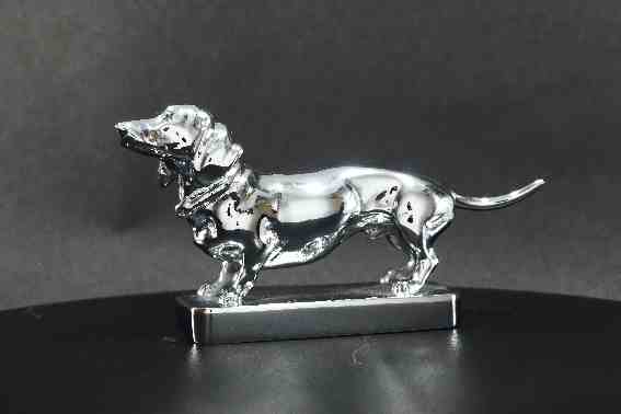 Dachshund, Smooth haired Car Bonnet Mascot Hood Ornament