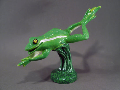 Frog. Leaping Frog Car Bonnet Mascot Hood Ornament