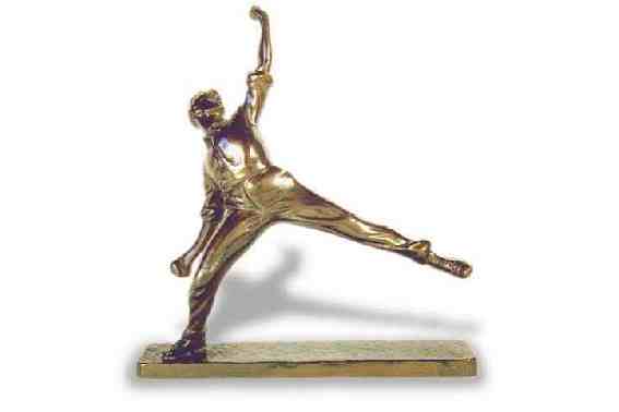 Cricketer, Bowler Car Bonnet Mascot Hood Ornament